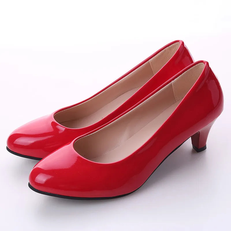 Medium Heel Nude Pumps
