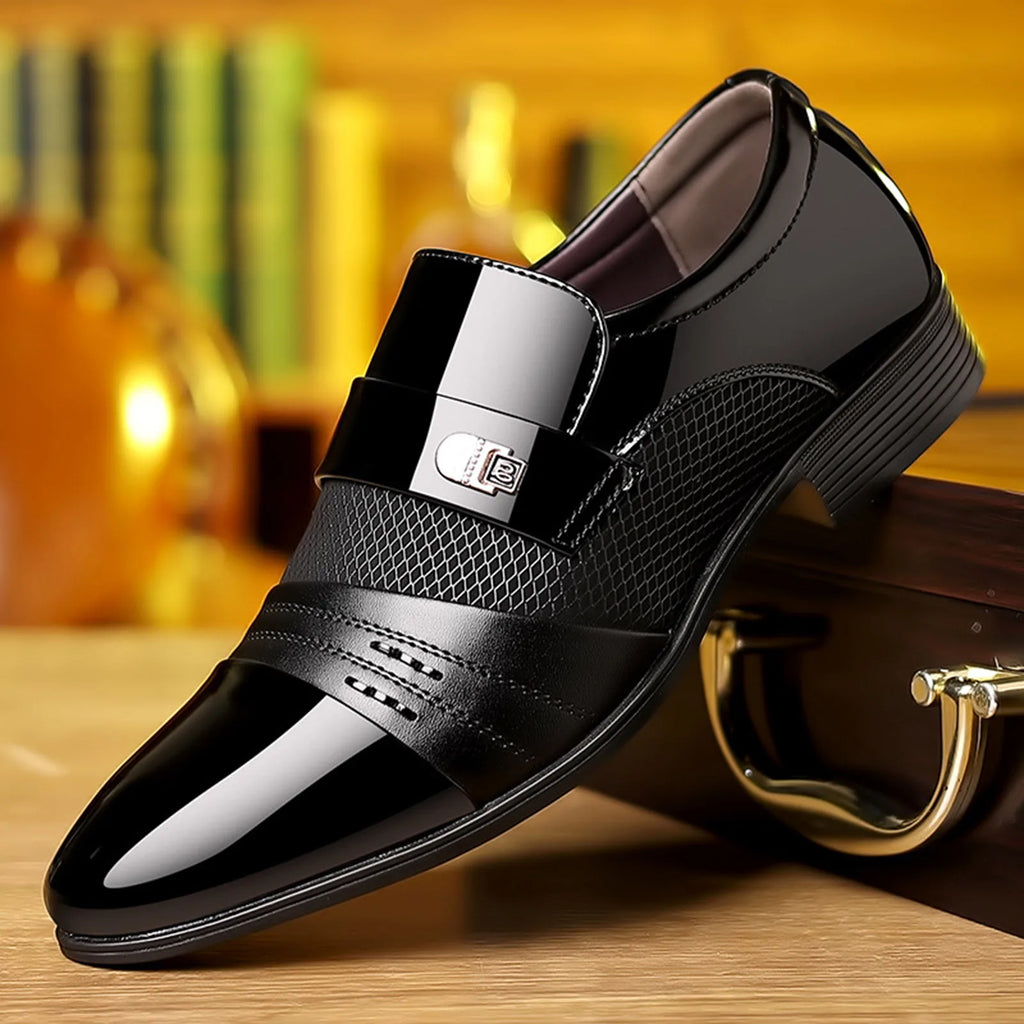 Glossy Pointed Business Shoes